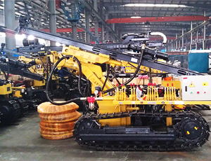 KG910E/YC910E型露天潛孔鉆車