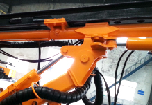 KY125型露天潛孔鉆車